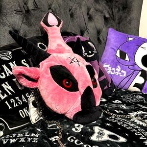 listing-status-banner